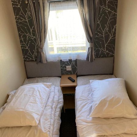 4 Bedroom 10 Berth Caravans With Hot Tub ,Mountain Bikes Tattershall Lakes Exterior foto